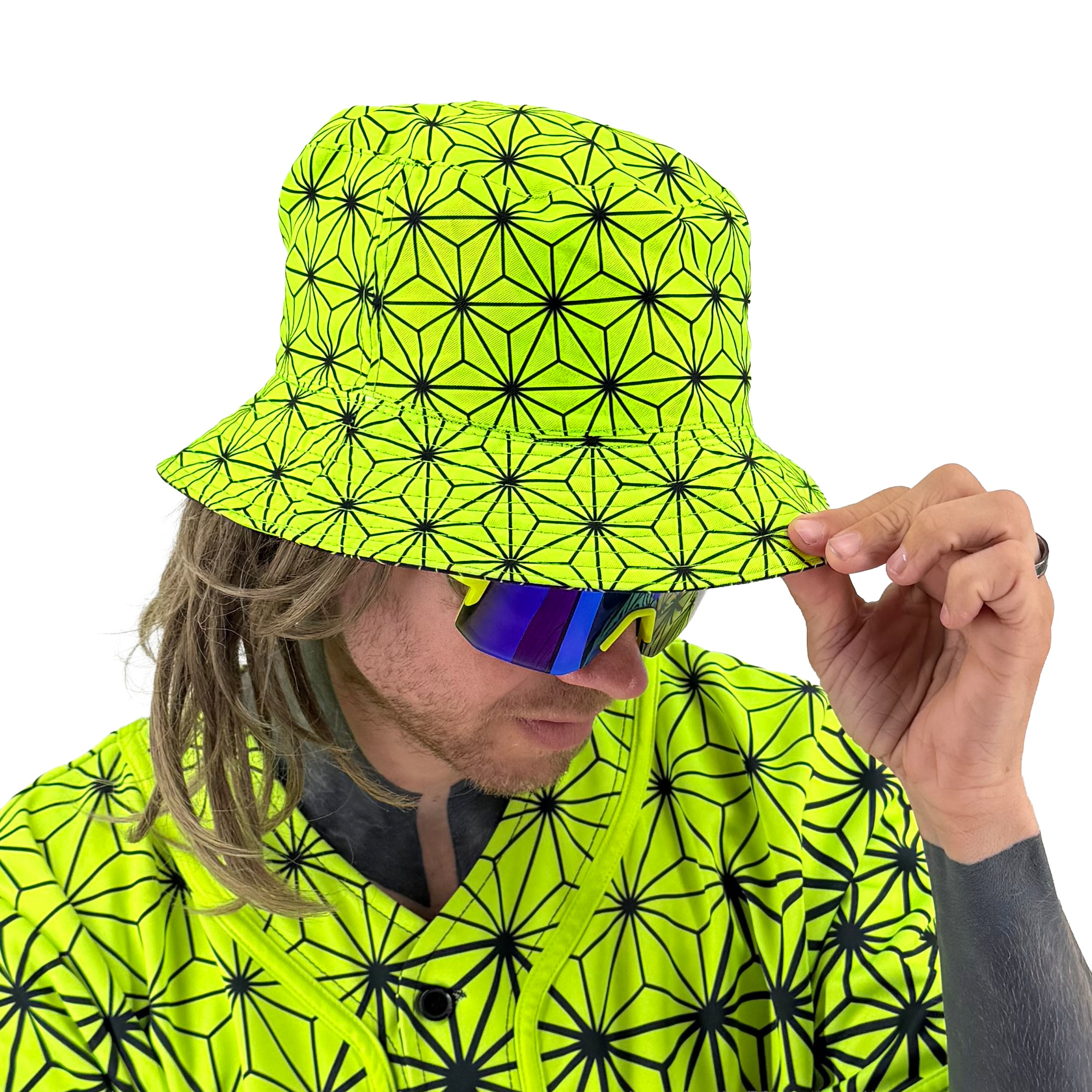 Asanoha yellow UV bucket hat by First Earth – rave-ready hat with glowing sacred geometry pattern, lightweight and breathable for all-night festival wear 
