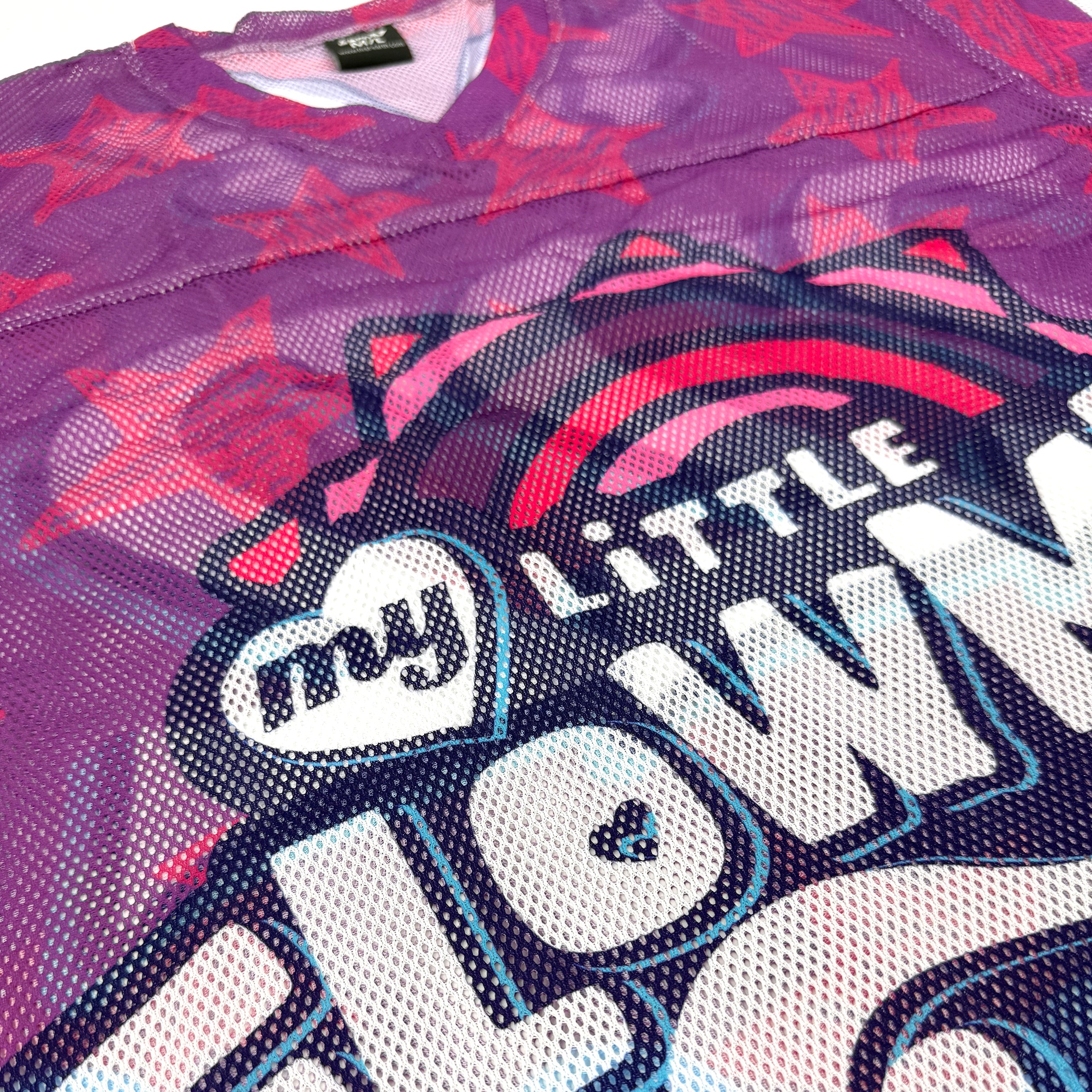 Lil’ Flowmie mesh jersey by First Earth – lightweight, breathable rave jersey with pastel design and angel number 222, perfect for festivals and flow arts