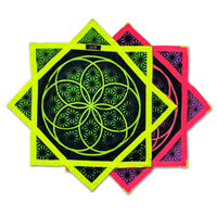 Flower of Life – UV spinning flow star by First Earth, glowing rave prop with sacred geometry in pink & green