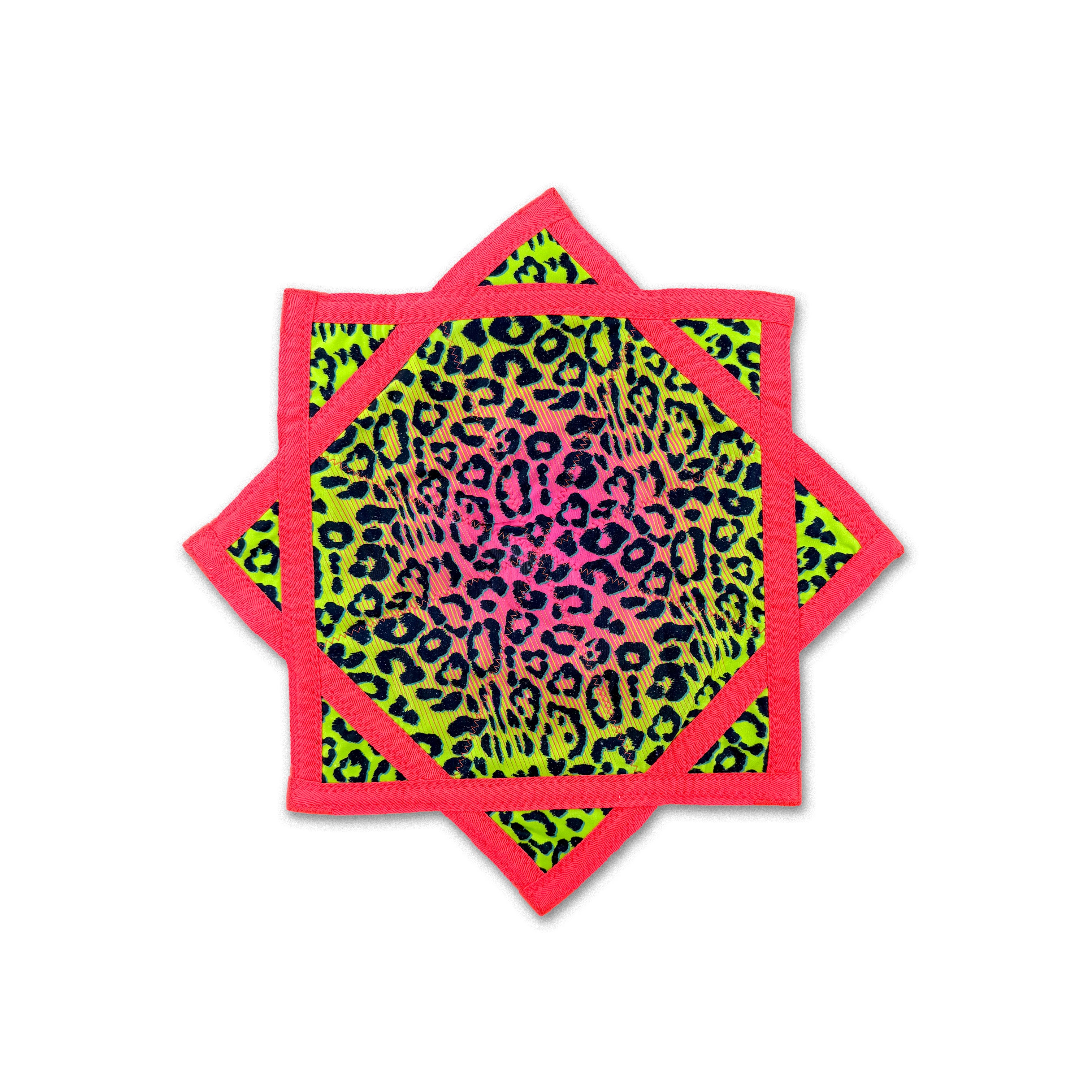 First Earth Mini Flow Star Cheshire Dreams UV reactive – ideal for festival flow and rave spinning artists