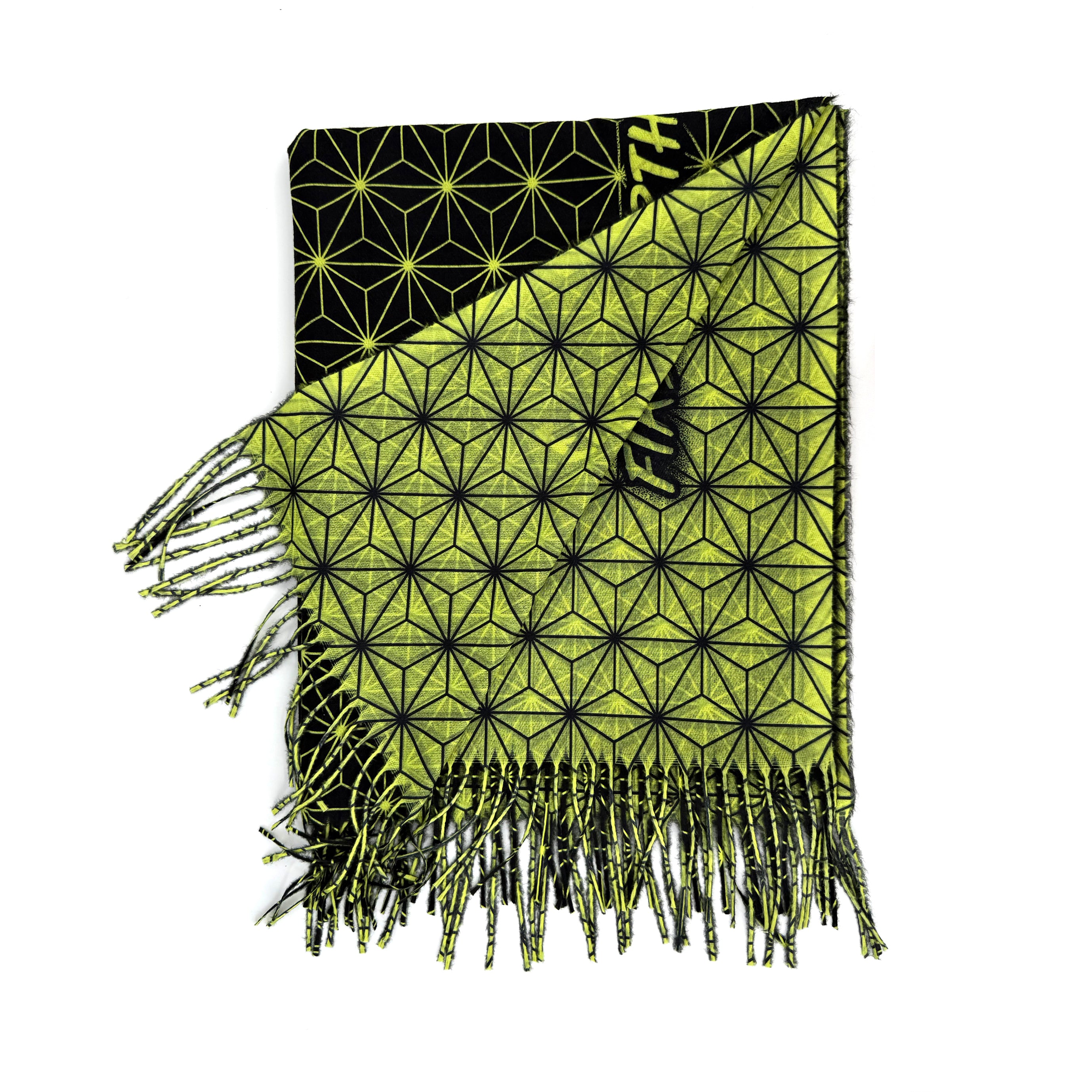 Asanoha yellow pashmina by First Earth – cozy, festival-ready wrap with glowing sacred geometry pattern, ideal for layering in rave environments 