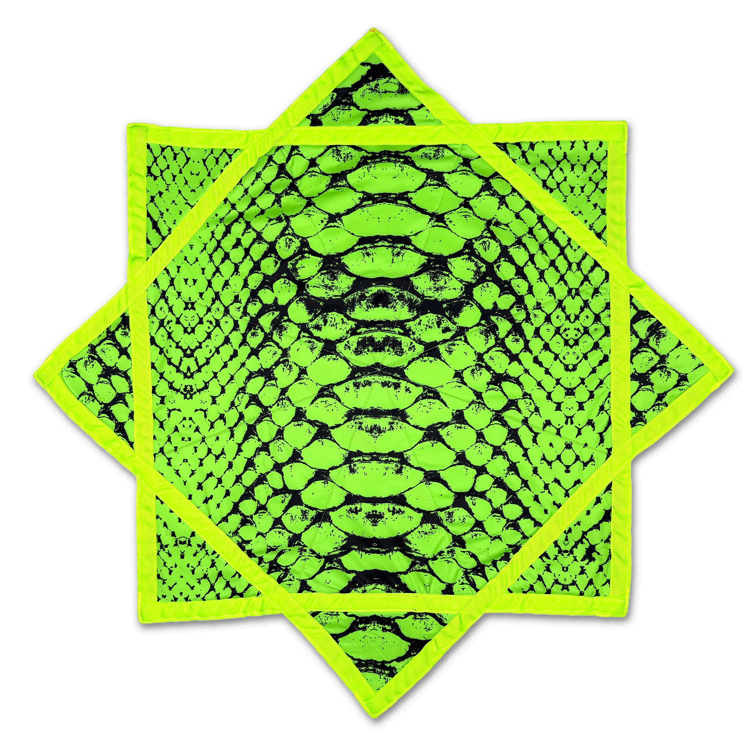 Neon Serpent – UV spinning flow star by First Earth, striking rave prop with serpent design 