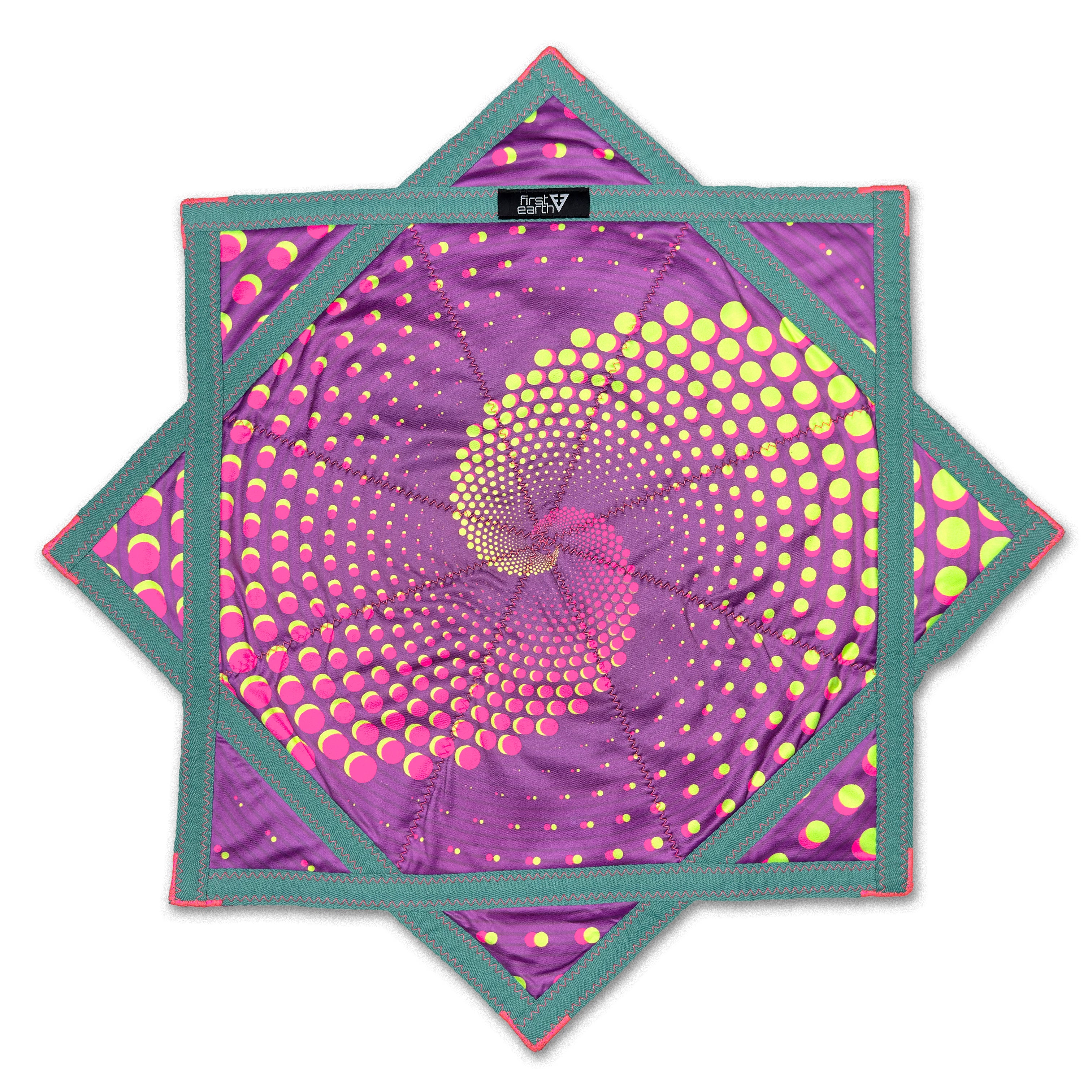 Spiral 4 UV Flow Star by First Earth – UV-reactive spinning design for festivals and raves