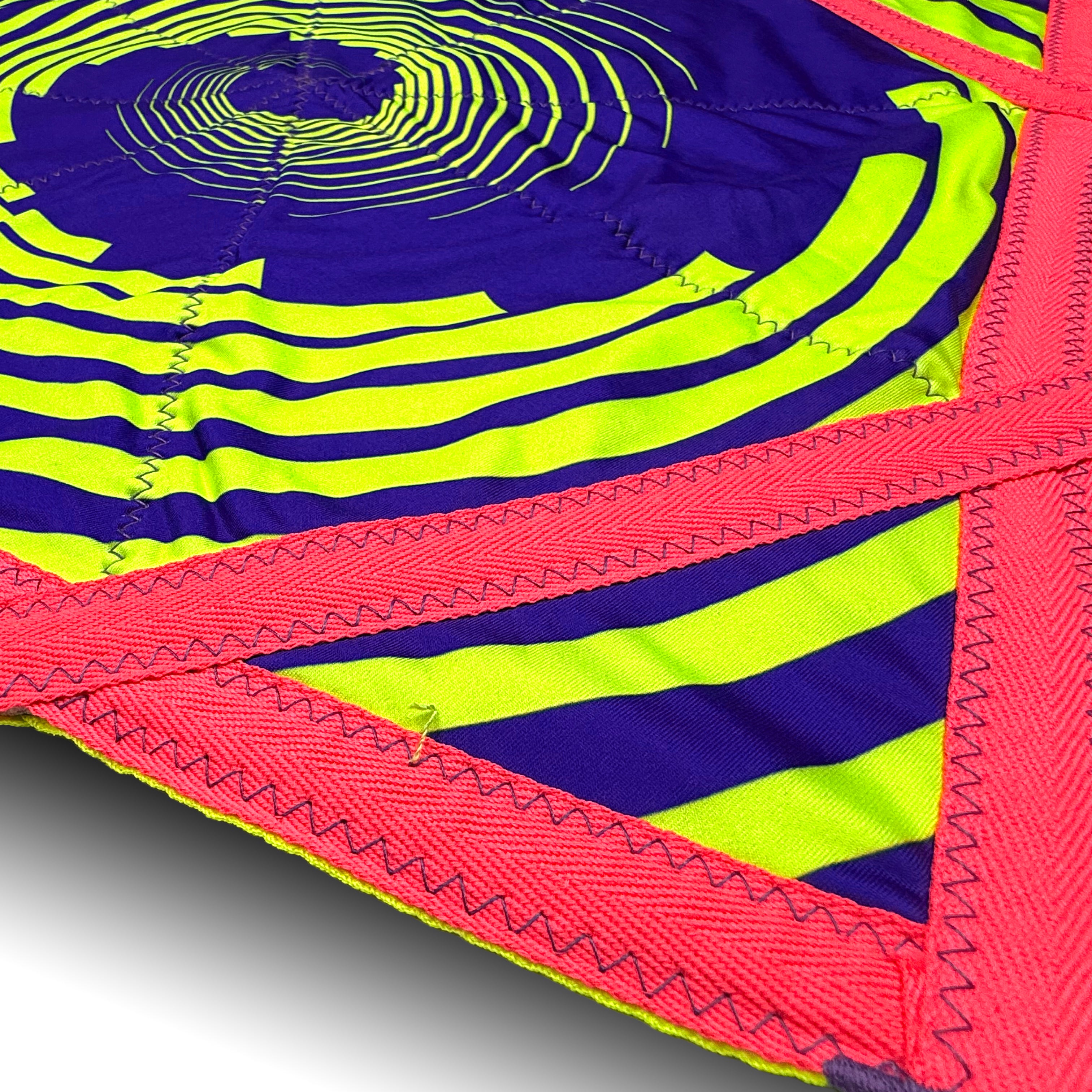 First Earth Spiral 1 Flow Star – UV reactive spiral design spinner perfect for festival and rave flow