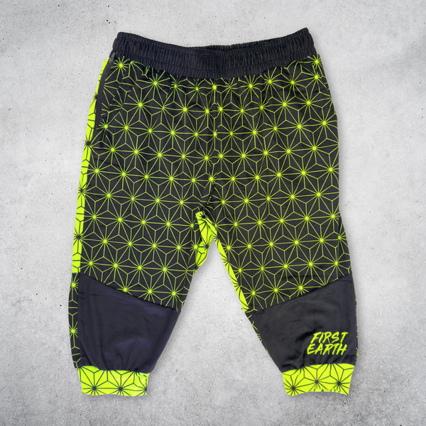 Asanoha Yellow - UV - Velvet 3/4 Jogger Shorts