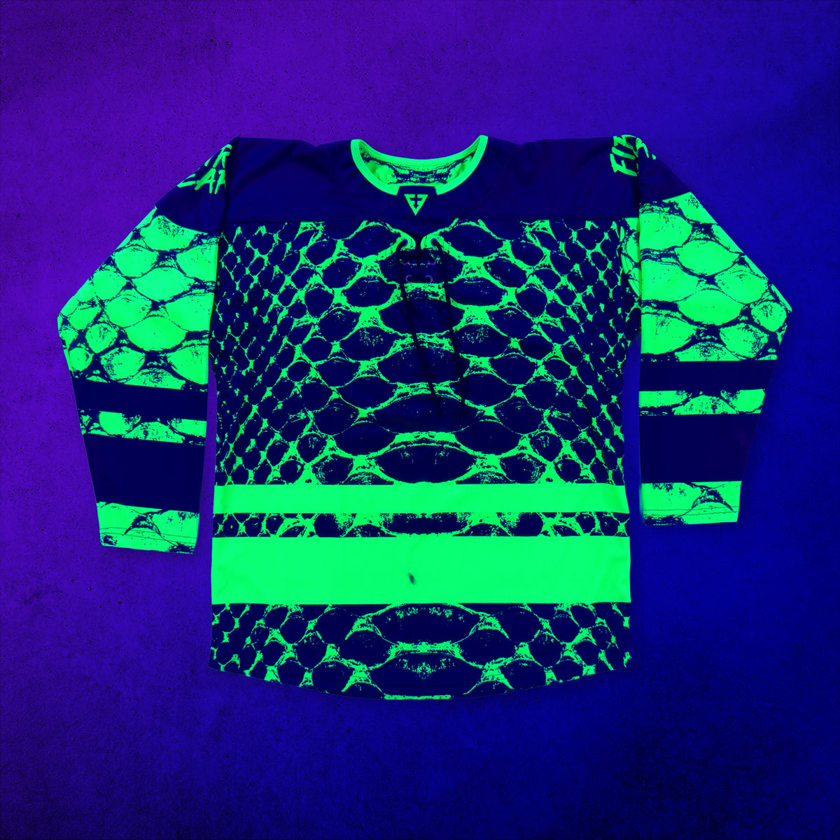 Neon Serpent - UV - Hockey Jersey under blacklight